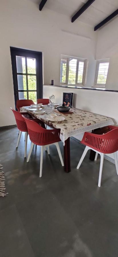 Shakuntala Farms - Rustic Farmstay With Modern Comforts Nashik Exterior photo